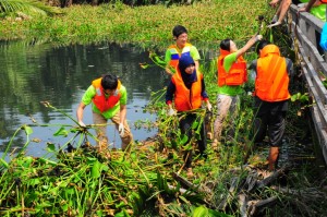 Indonesian- Korean Youth Solution For Environmental Issues 2011